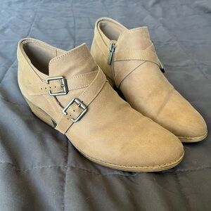 Buckle Zipper Booties- size 9
